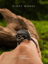 Alien Xenomorph Ring – Gothic Titanium Steel Band - Night Works