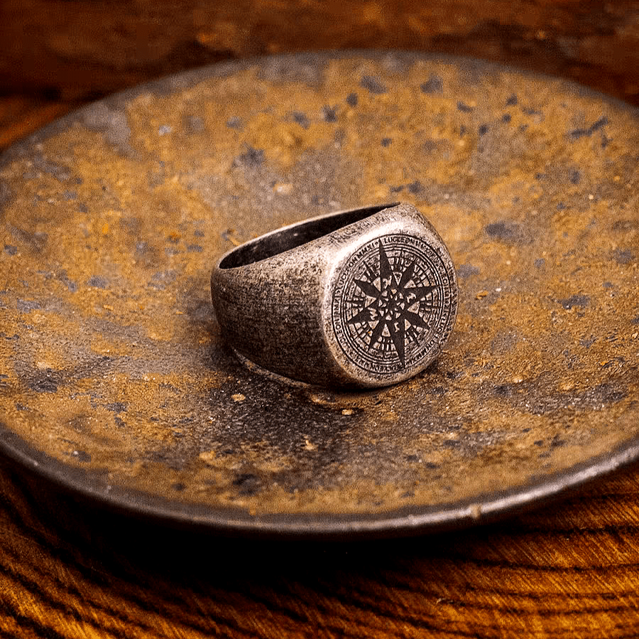 Medieval Compass Signet Ring – Vintage Titanium Steel Ring - Night Works