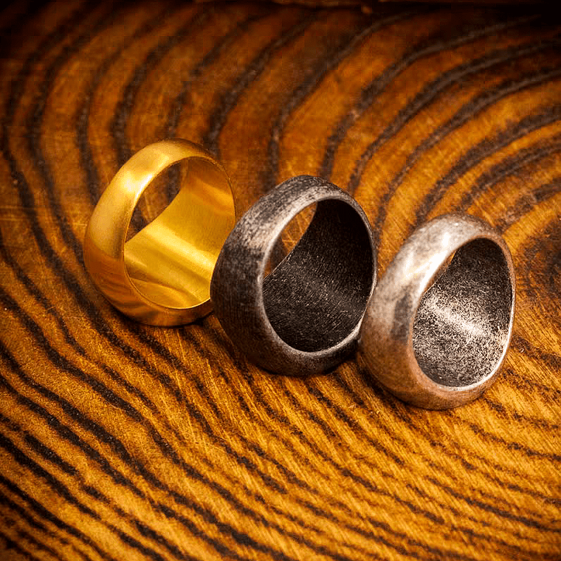 Medieval Compass Signet Ring – Vintage Titanium Steel Ring - Night Works