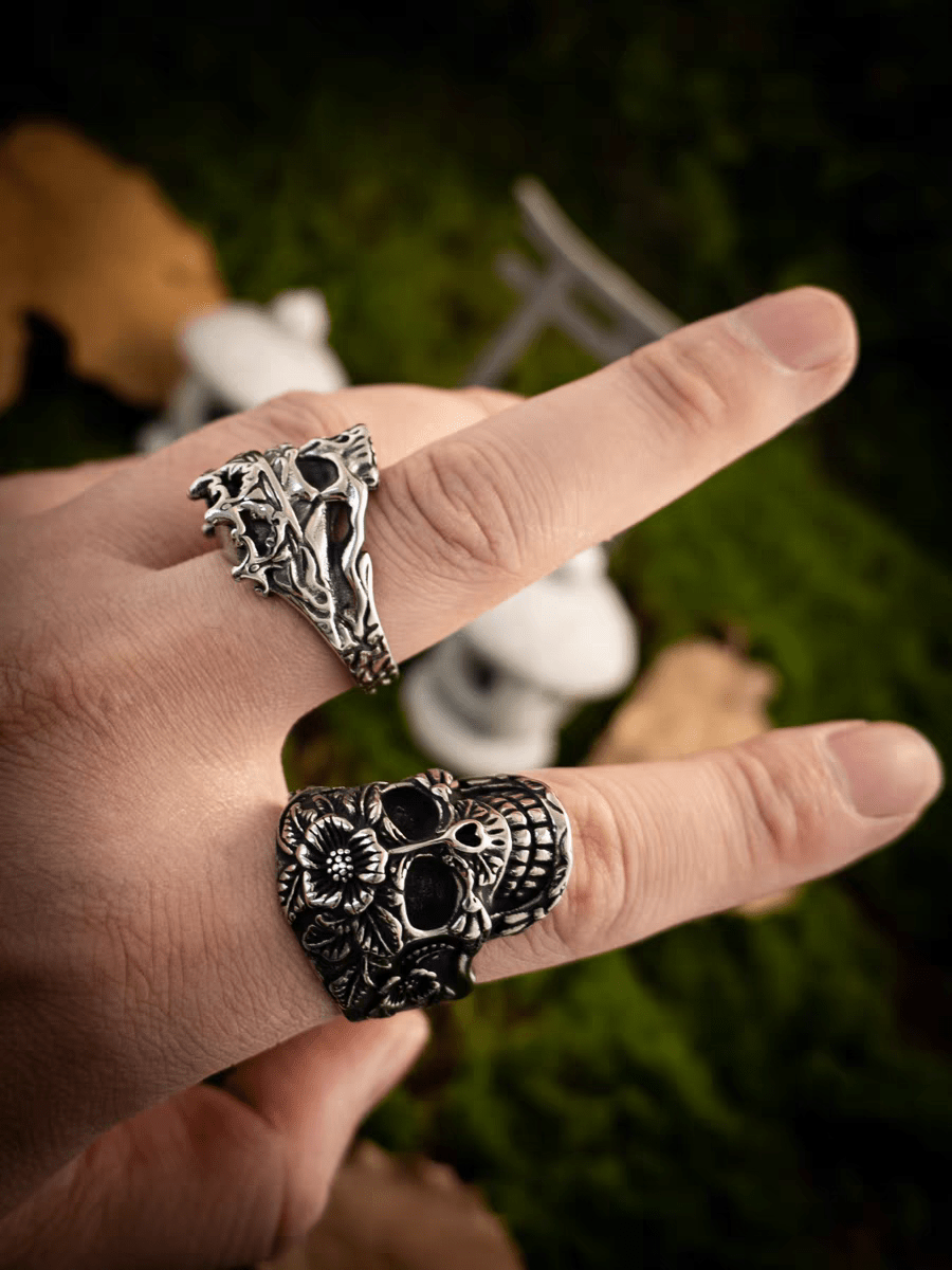 Monarch of The Dead Skull & Crown Ring – Gothic Vintage - Night Works