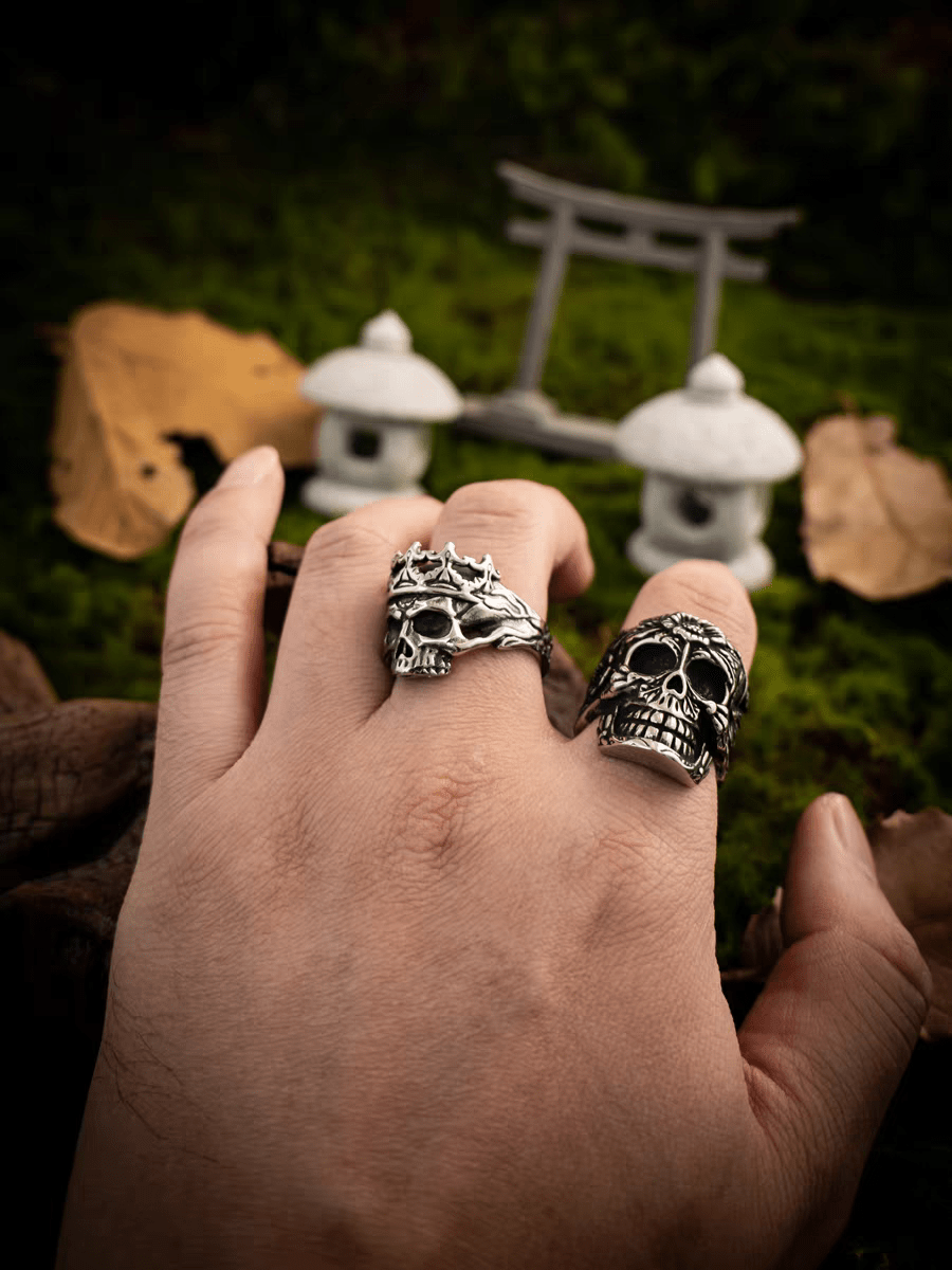 Monarch of The Dead Skull & Crown Ring – Gothic Vintage - Night Works