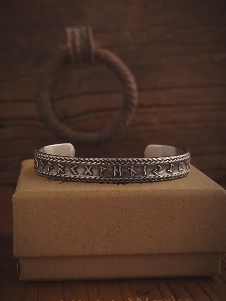 Freyr Rune Viking Bracelet – Adjustable Norse Mythology Titanium Steel Cuff