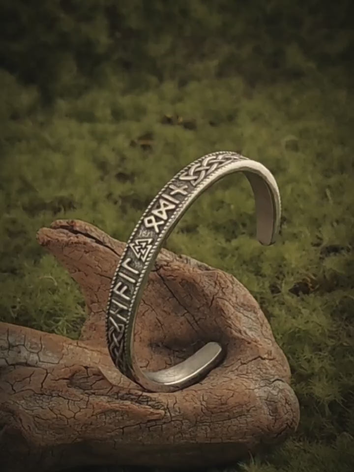 Valknut Nordic Viking Bangle – Norse Mythology Titanium Steel Cuff Bracelet