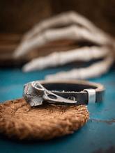 Raven Skull Leather Bracelet – Viking Norse Symbolic Jewelry - Night Works