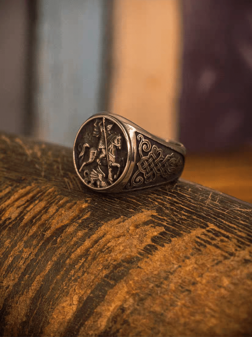 Royal Roman Knight Signet Ring – Vintage Stainless Steel Warrior Crest - Night Works