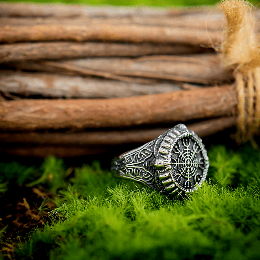 Vegvísir Viking Compass Ring – Norse Protection Talisman - Night Works