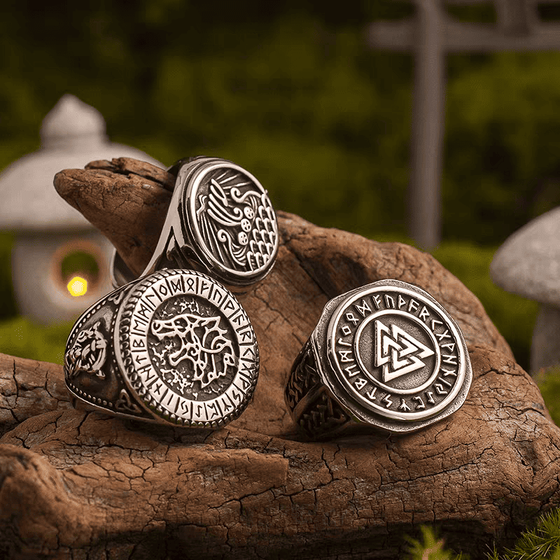 Viking Valhalla Rune Ring – Titanium Steel Signet Ring - Night Works
