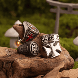 War Medal Iron Cross Signet Ring – Vintage Black Stainless Steel Ring - Night Works