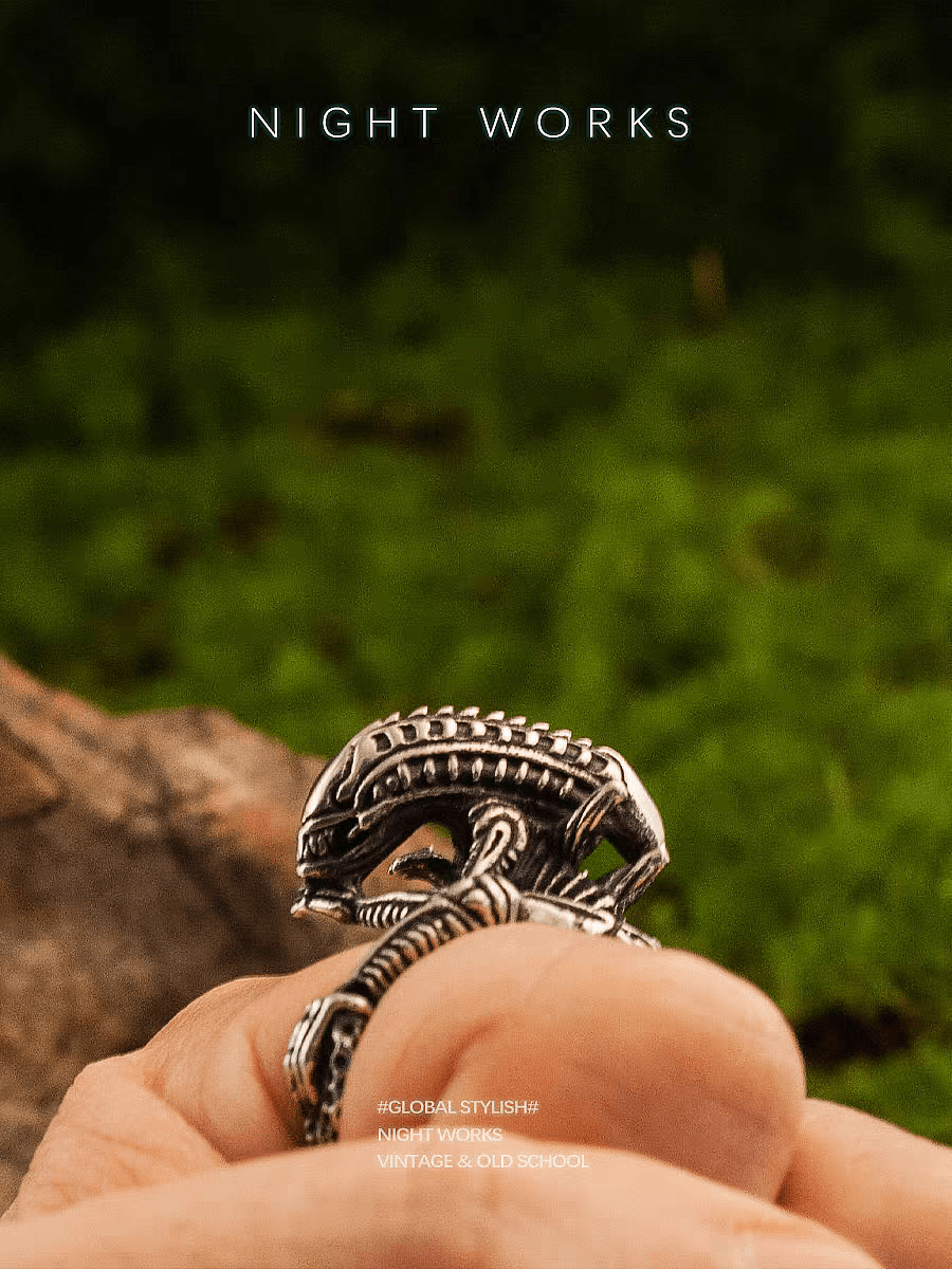 Alien Xenomorph Ring – Gothic Titanium Steel Band - Night Works