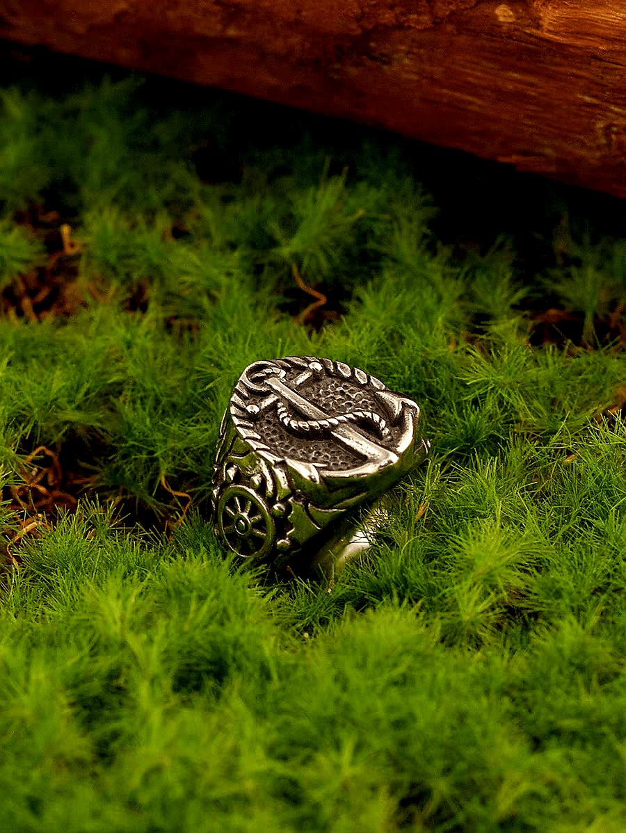 Anchor & Helm Medieval Ring – Vintage Pirate Nautical Signet Ring for Men - Night Works