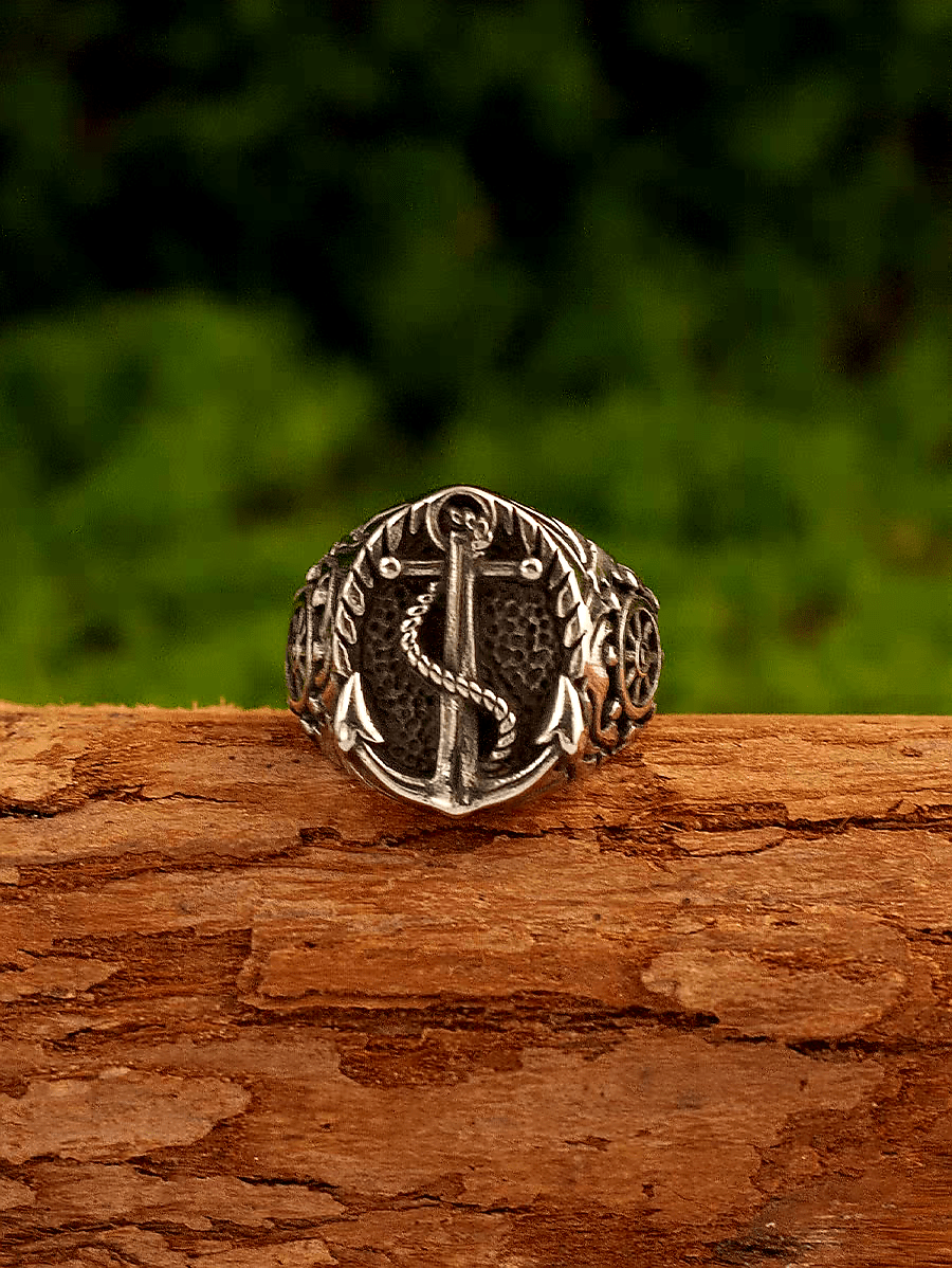 Anchor & Helm Medieval Ring – Vintage Pirate Nautical Signet Ring for Men - Night Works