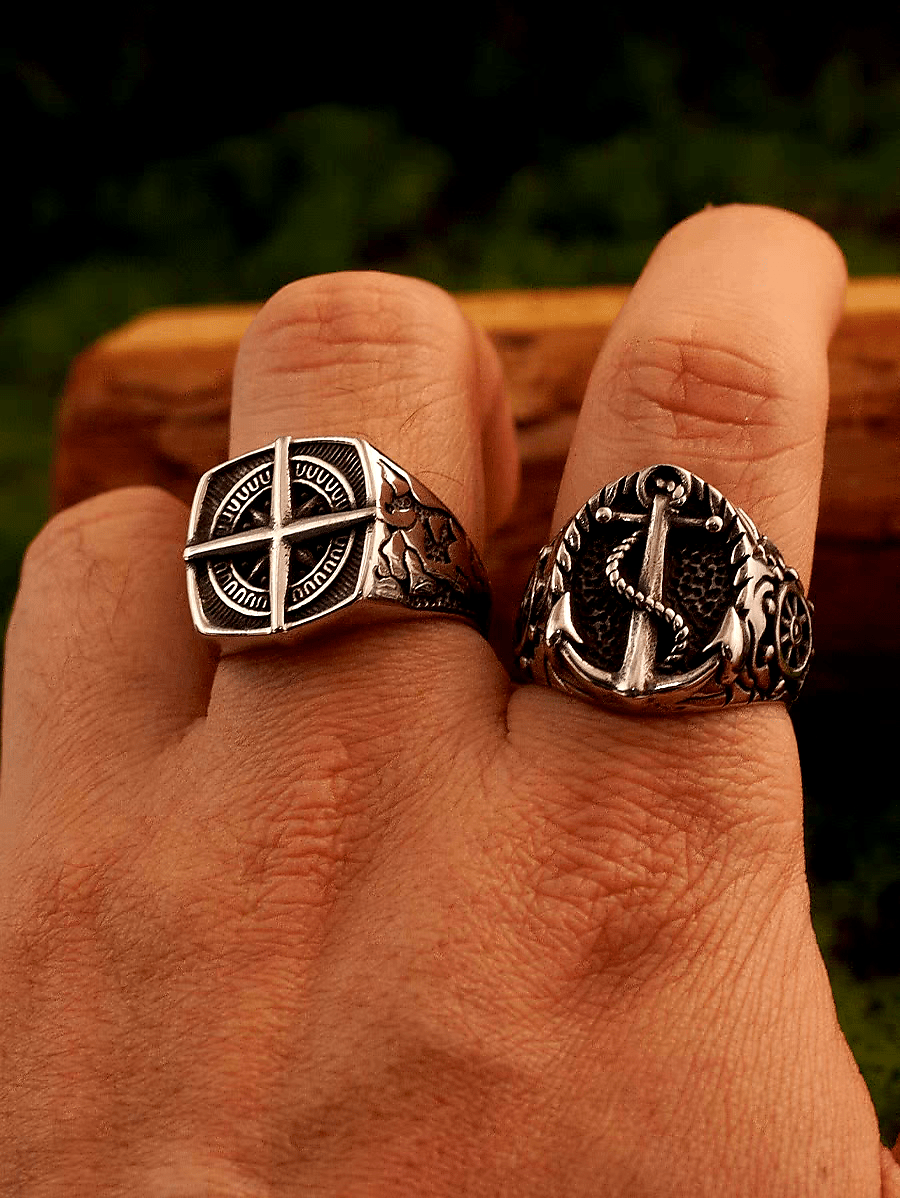 Anchor & Helm Medieval Ring – Vintage Pirate Nautical Signet Ring for Men - Night Works