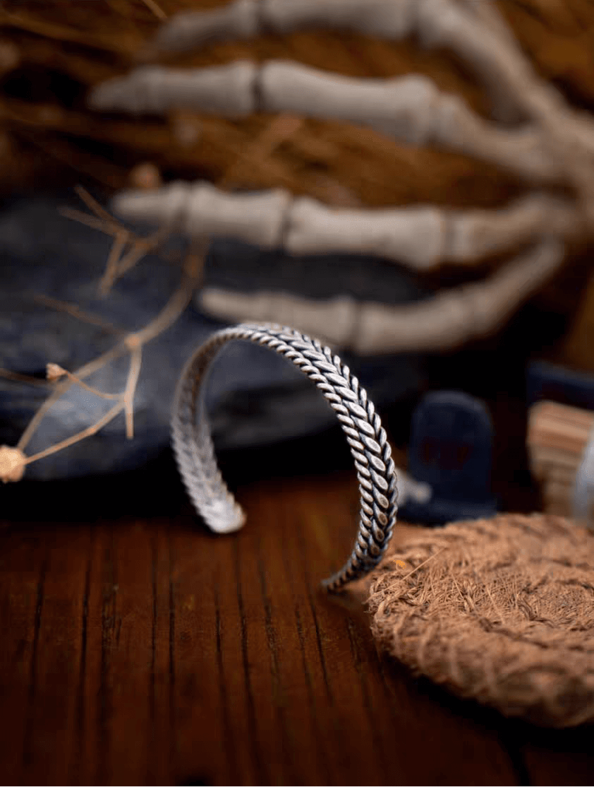 Barbed Rope & Twisted Open Cuff Bracelet – Adjustable Titanium Steel - Night Works