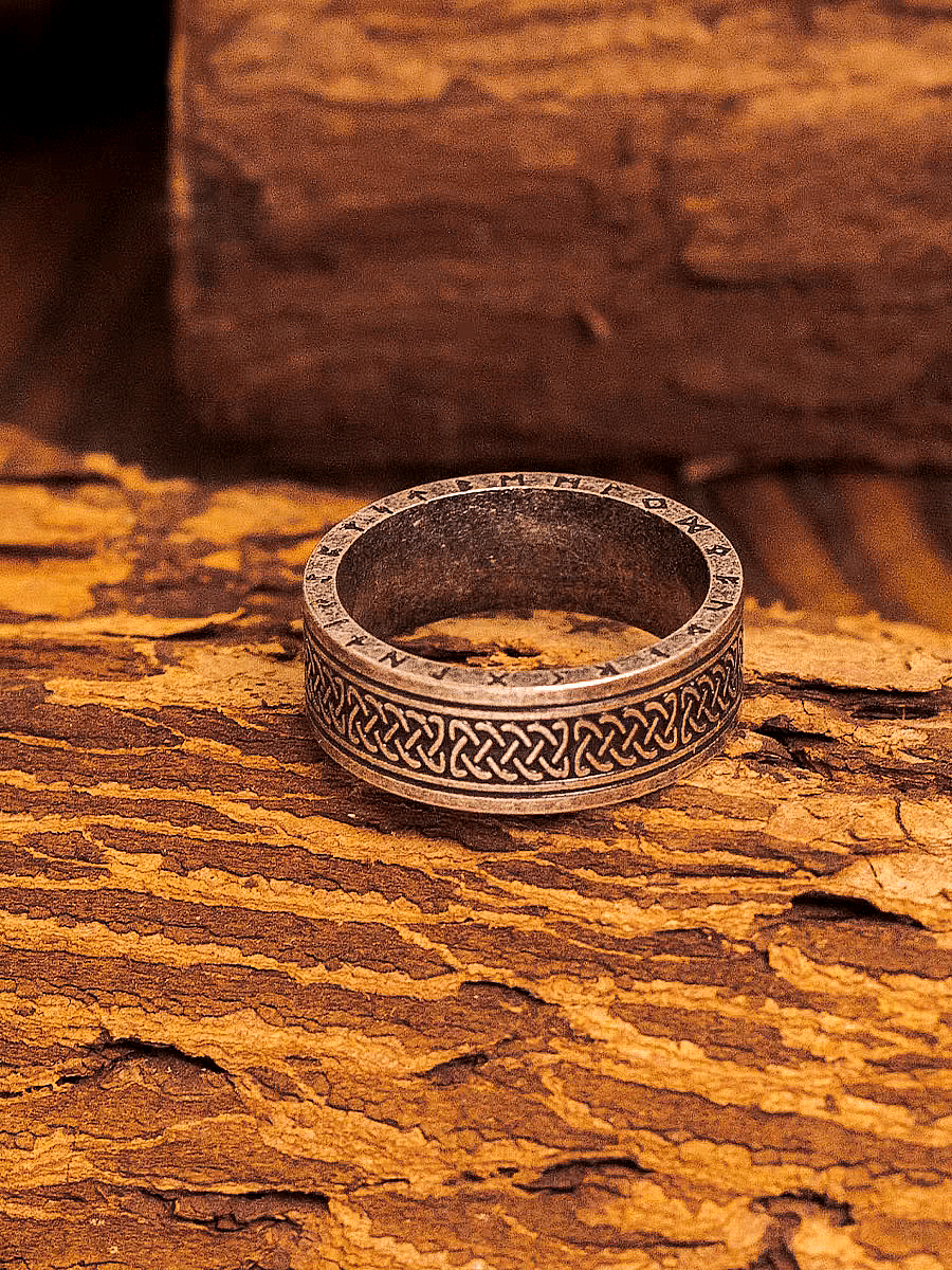 Celtic Knot Vintage Ring – Wide Titanium Steel Band - Night Works