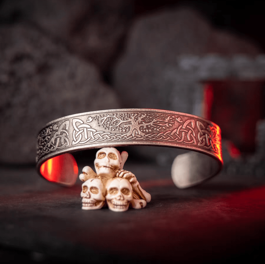 Celtic Sacred Oak Bracelet – Wide Stainless Steel Celtic Knot Bangle - Night Works