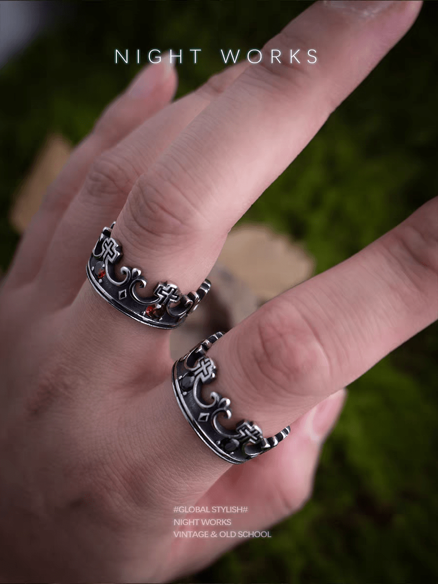 Death of the King Gothic Crown Ring – Red Stone Stainless Steel Band - Night Works