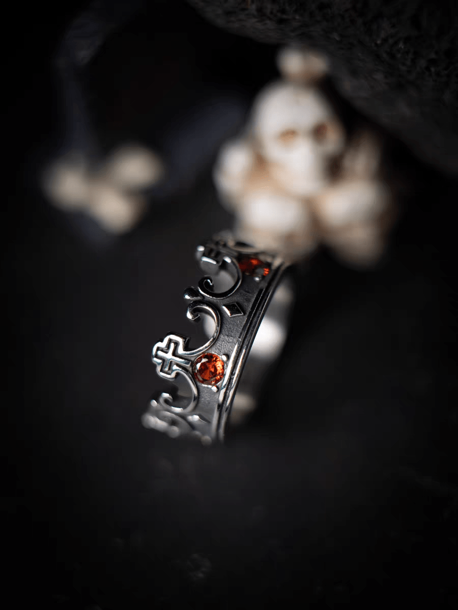 Death of the King Gothic Crown Ring – Red Stone Stainless Steel Band - Night Works