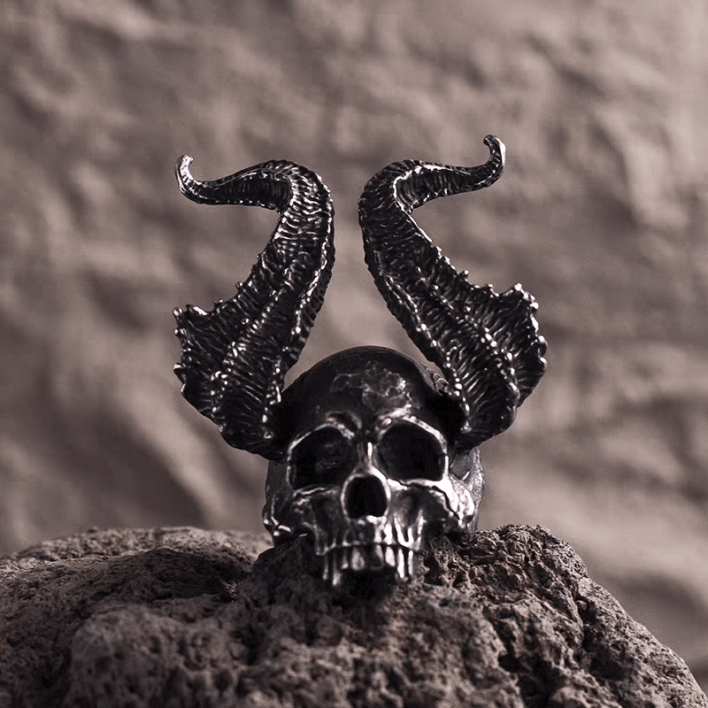Demon Horned Skull Ring – Gothic Oversized Titanium Steel - Night Works