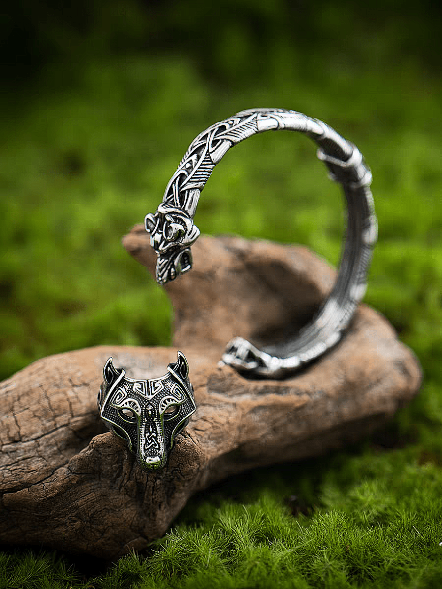 Fenrir Wolf Ring – Norse Viking Titanium Steel Wolf Head Band - Night Works
