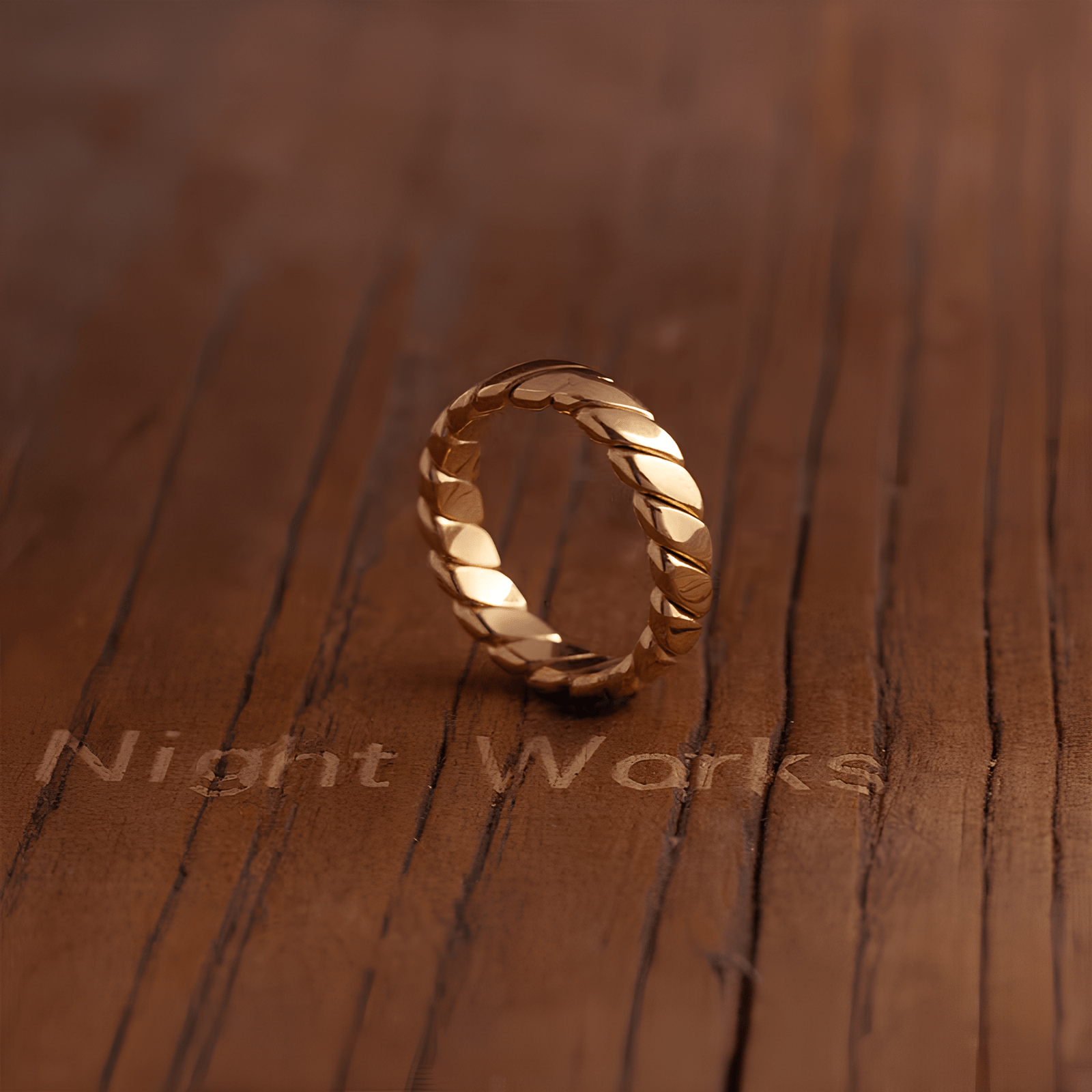 Greek Key Spinner Ring – Titanium Steel Rotatable Vintage Gold Band - Night Works