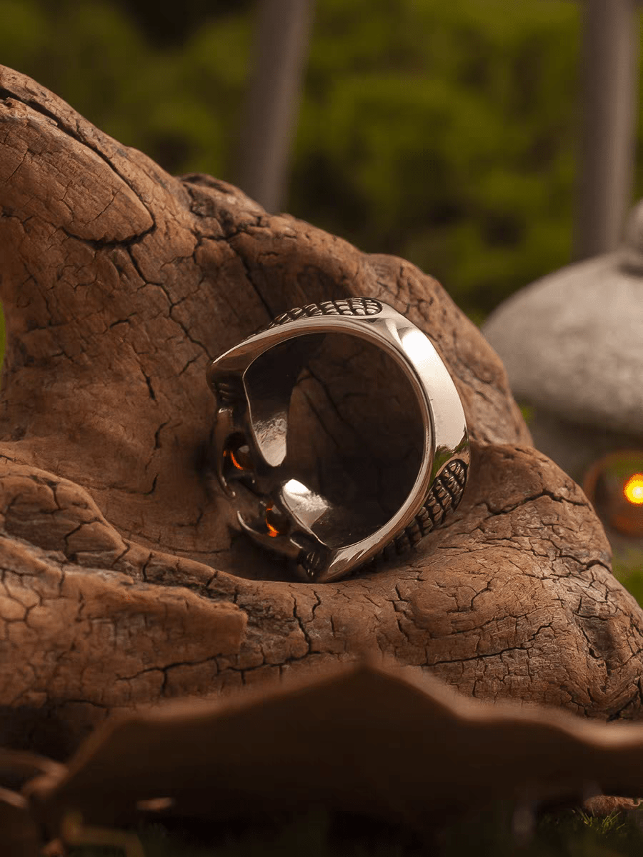 Guardian of Power – Ancient Egypt Cobra Eye Ring with Red Gem - Night Works