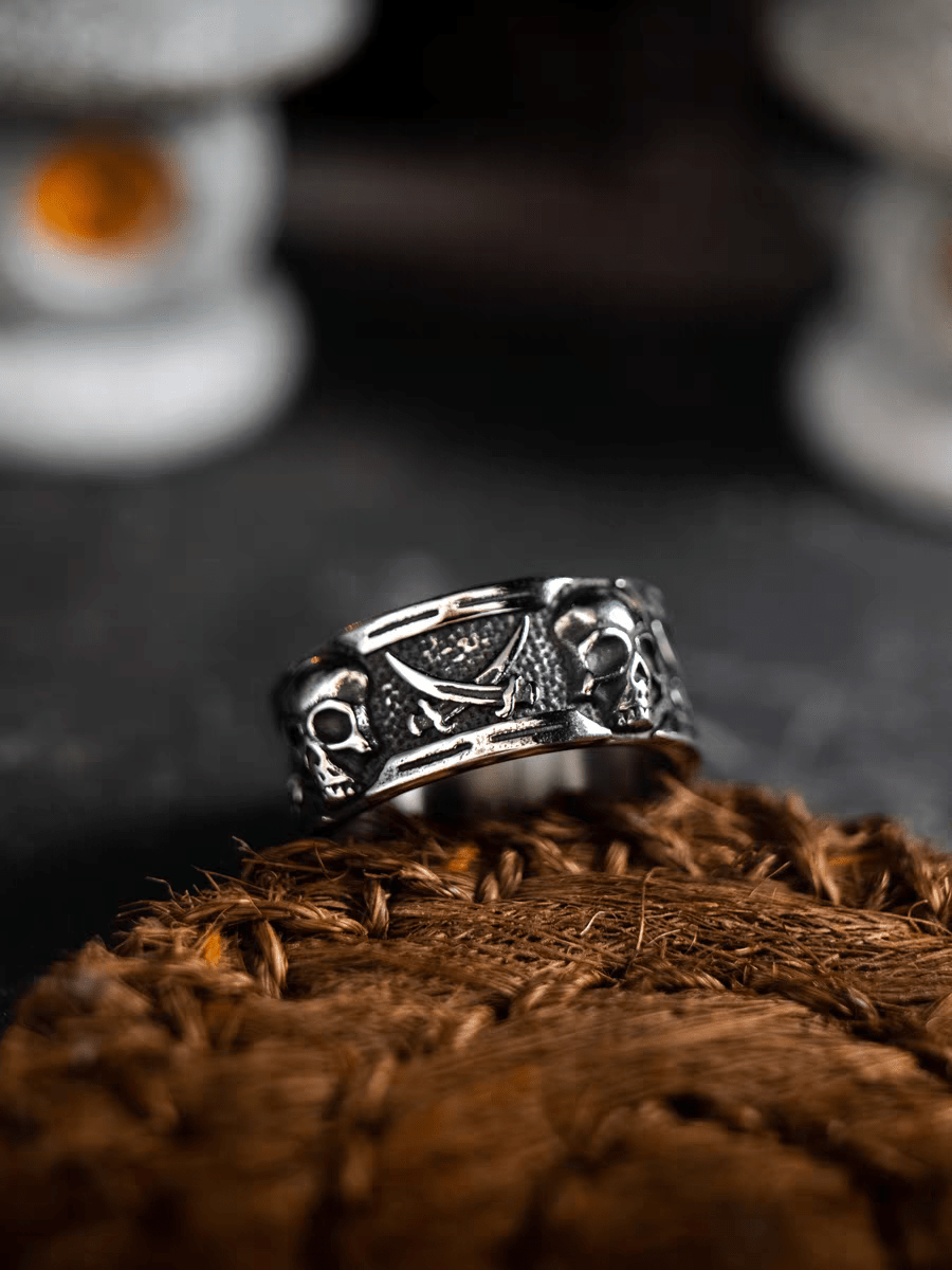 Jolly Roger Skull Ring – Pirate Flag Stainless Steel Ring - Night Works