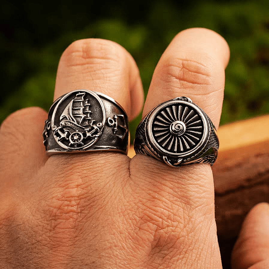 Langskip Viking Ship Ring – Nordic Pirate Titanium Steel Signet Ring - Night Works