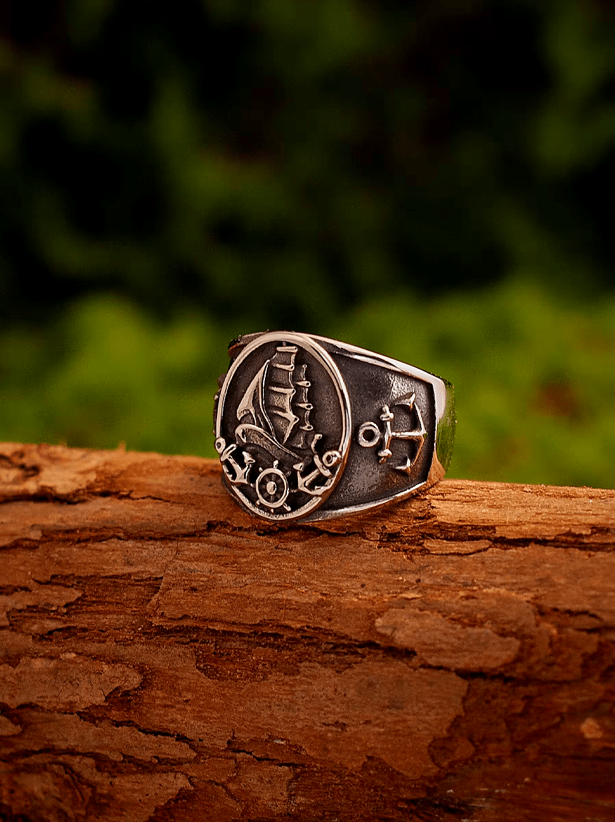 Langskip Viking Ship Ring – Nordic Pirate Wide Stainless Steel Signet Ring for Men - Night Works