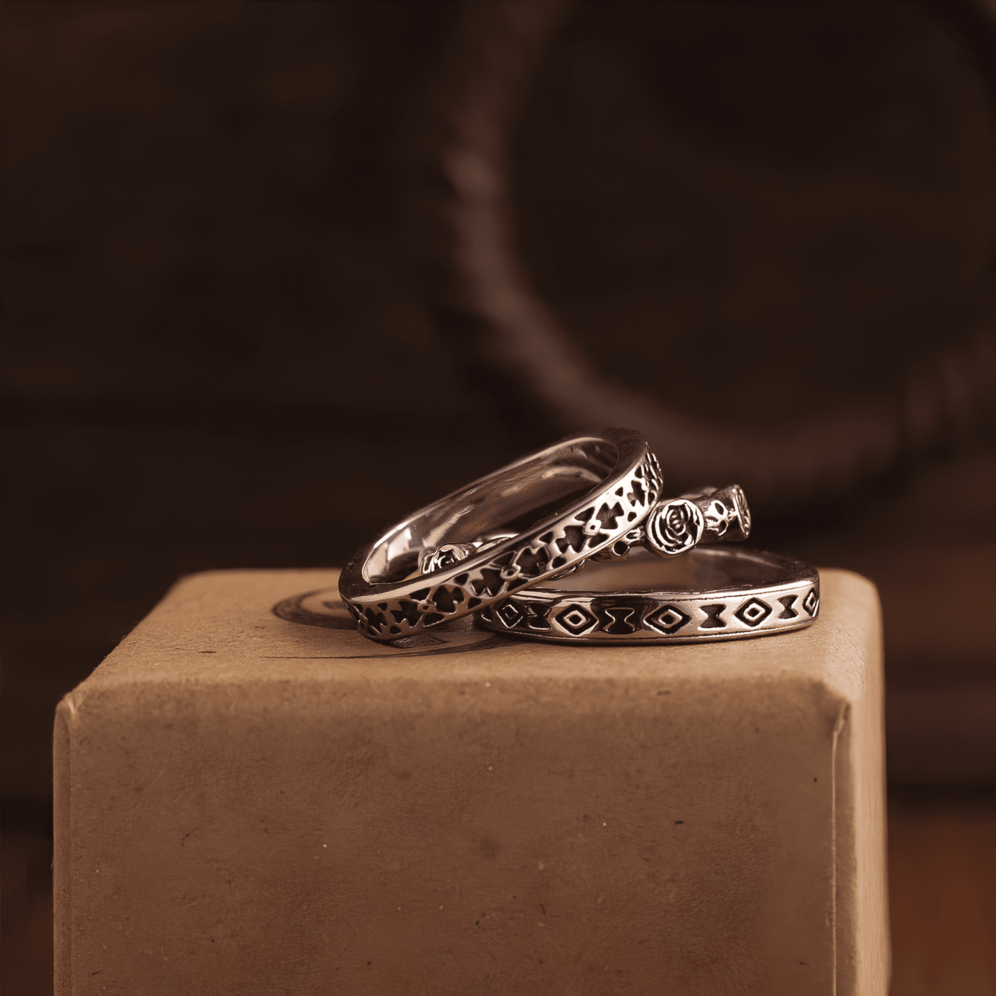 Navajo Totem 3 - in - 1 Titanium Steel Vintage Ring - Night Works