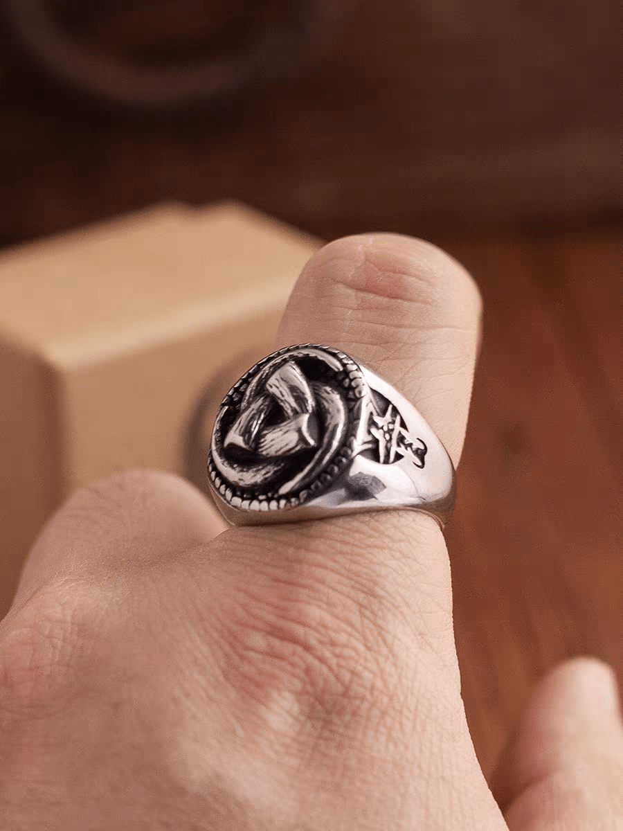 Nordic War Horn Signet Ring – Triple Horn of Odin Viking Stainless Steel Ring - Night Works