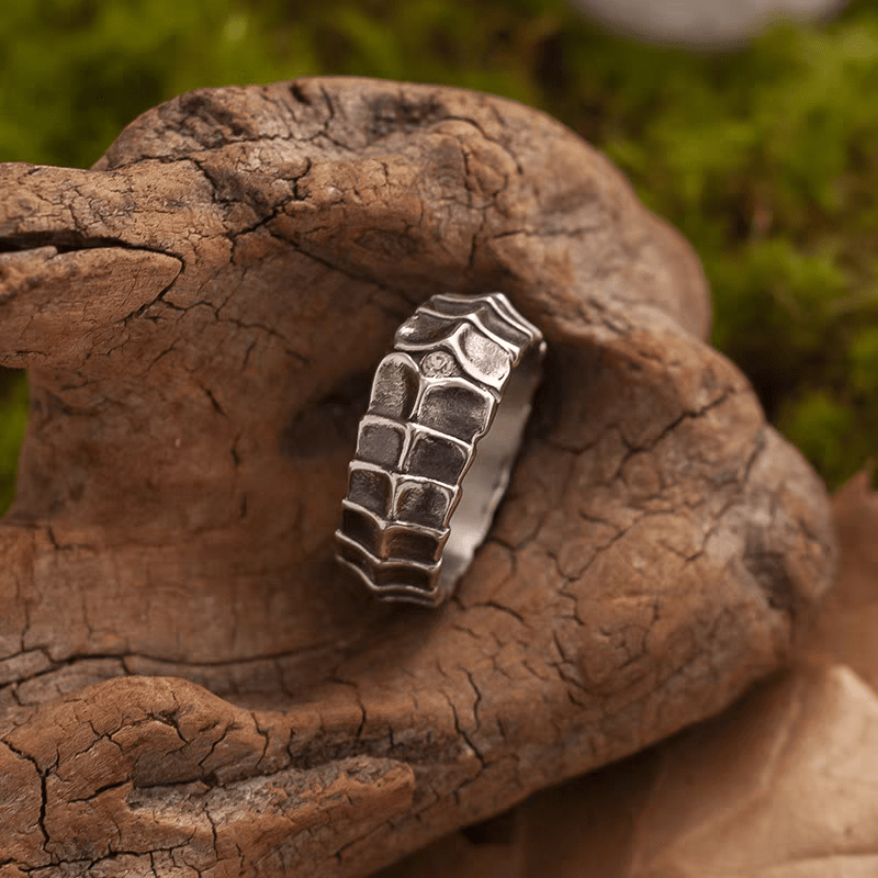 Power of the Dragon Ring – Dragon Scale Texture Stainless Steel Ring - Night Works