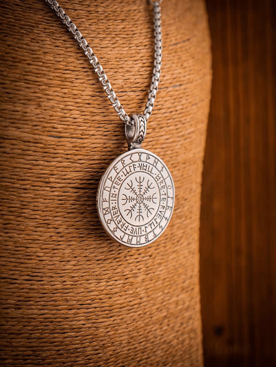 Ragnarök Norse Pendant – Stainless Steel Viking Tree of Life - Night Works