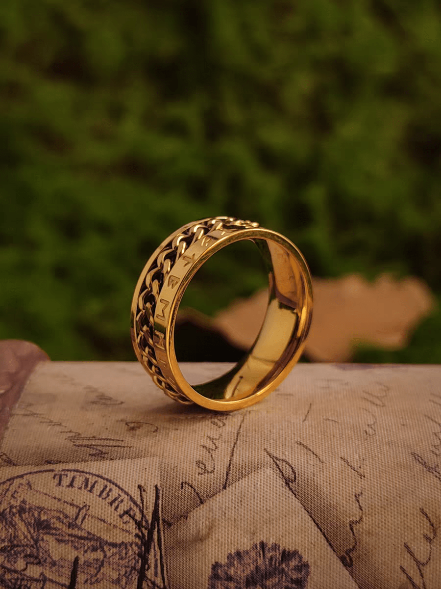 Rumor – European Renaissance Vintage Gold Small Square Ring - Night Works