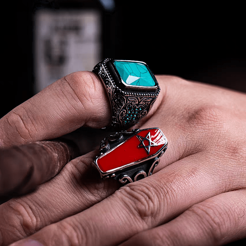 Sultan Mehmed II Ring – Medieval Turkish Vintage Carved Green Stone - Night Works