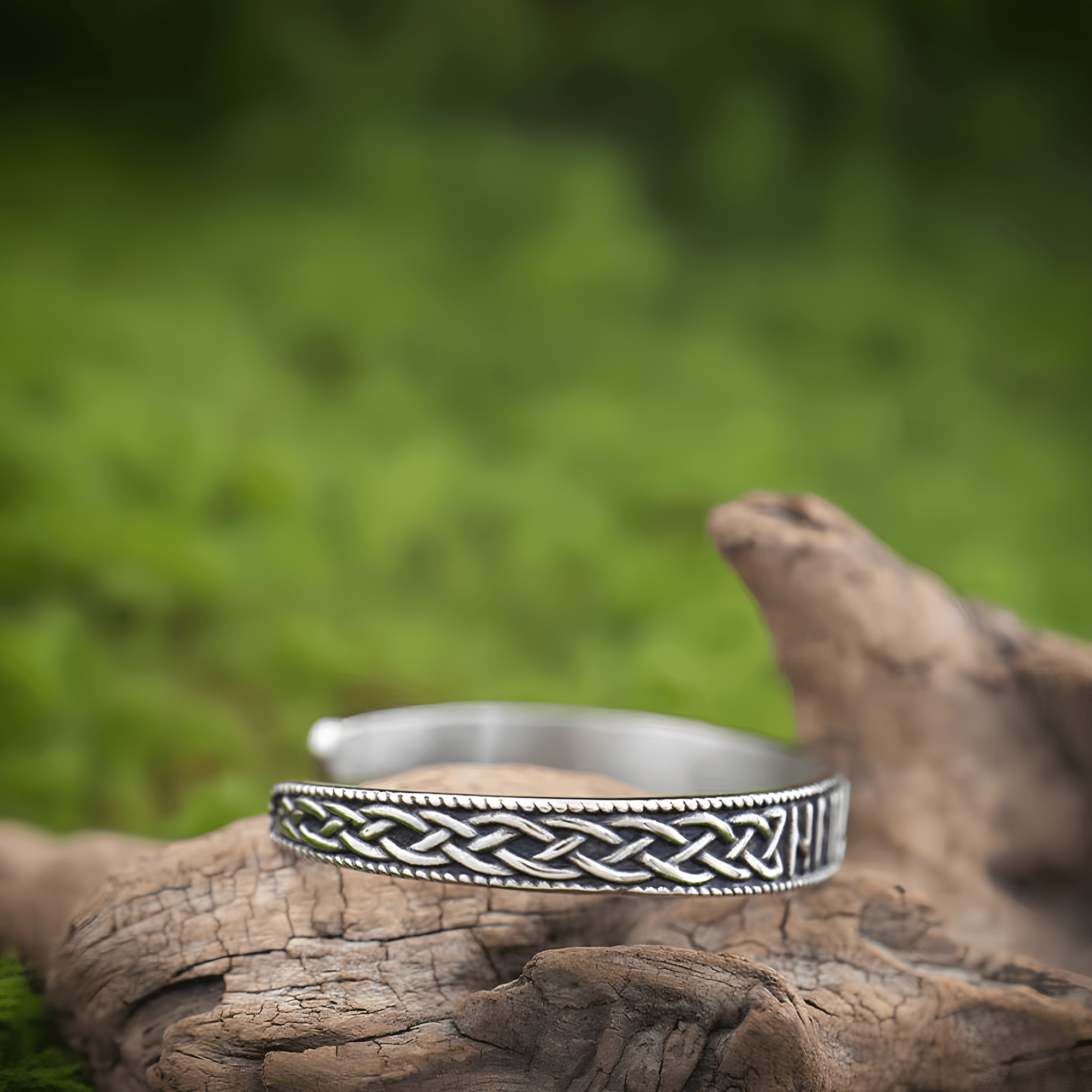 Valknut Nordic Viking Bangle – Norse Mythology Stainless Steel Cuff Bracelet - Night Works